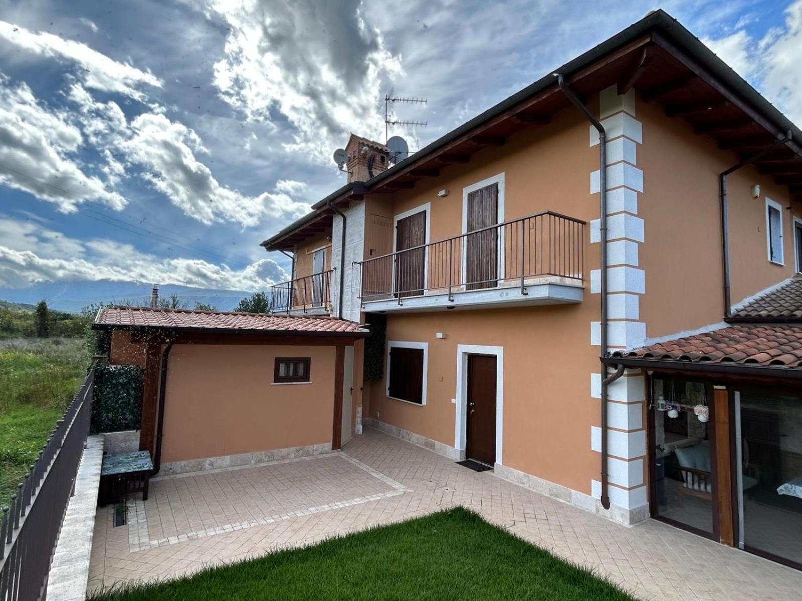 Casa Vacanze Boutique House Casa Mimo San Demetrio ne' Vestini المظهر الخارجي الصورة